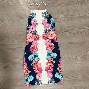 GUESS - floral midi dress, size 2, in perfect condition